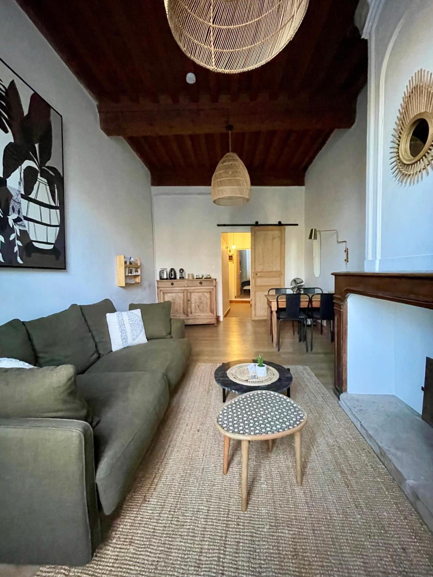 La Boheme Place Aux Herbes Uzès Eksteriør bilde