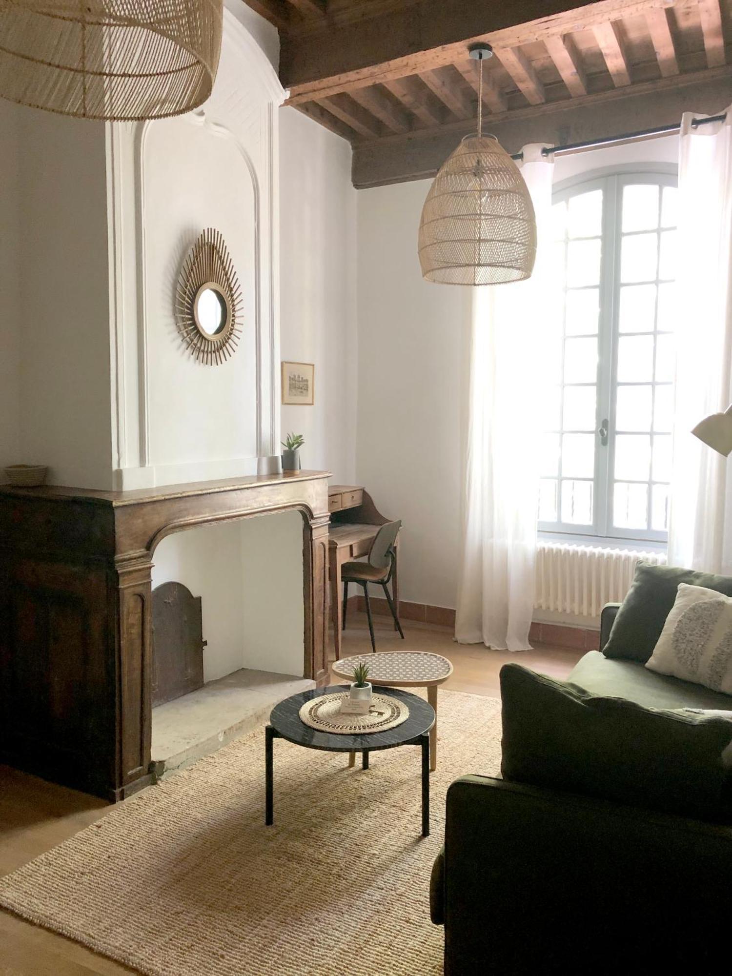 La Boheme Place Aux Herbes Uzès Eksteriør bilde